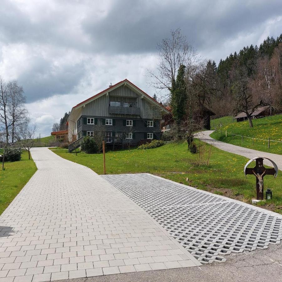Apartment Hirsch Grunenbach Buitenkant foto